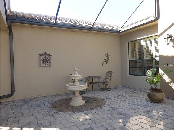 3rd image of 109 Amalfi Ln