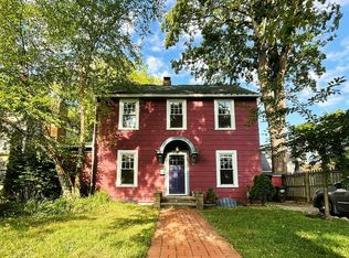 1404 E Park Pl, Ann Arbor, MI 48104