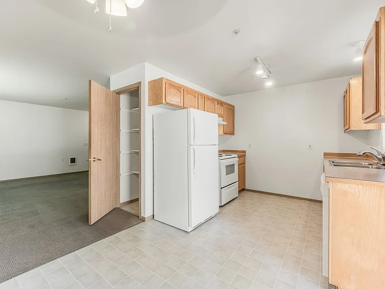501 E Mullan Ave #3 — Photo 9