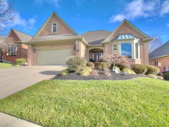 862 Woodbury Dr, Villa Hills, KY 41017