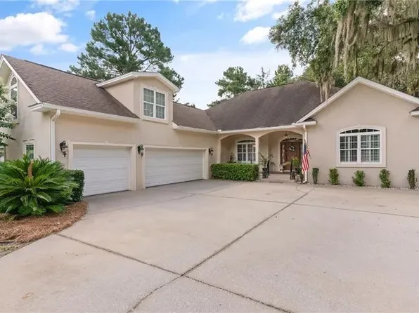 111 Chinquapin Dr, Brunswick, GA 31520