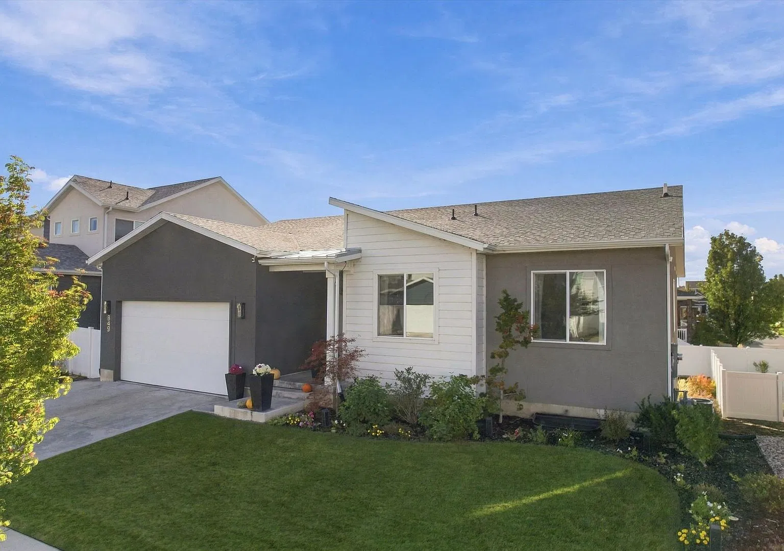Gorgeous Modern Rambler In Murray Ut!! — Photo 4