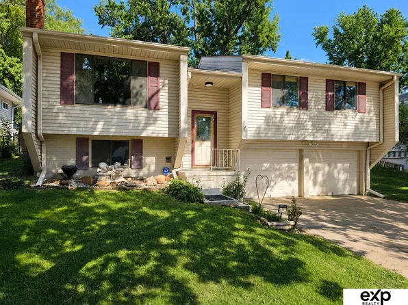6311 S 143rd St, Omaha, NE 68137