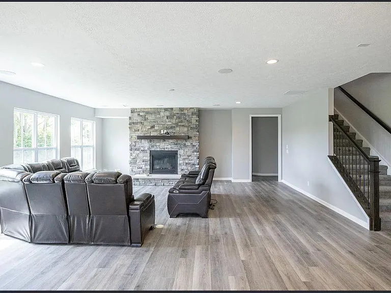 6837 Vail Ct — Photo 6