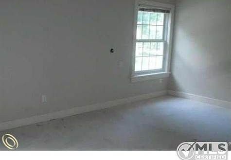 574252409 Living Room.JPG