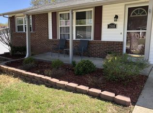 3508 Arlington Dr, Saint Charles, MO 63303