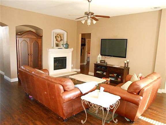 5th image of 404 Rock Meadow Trl
