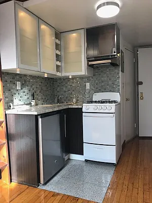 Rented by Yorgan Group, LLC | media 10