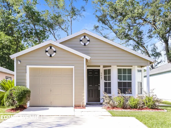 5647 Ellis Trace Dr, Jacksonville, FL 32205