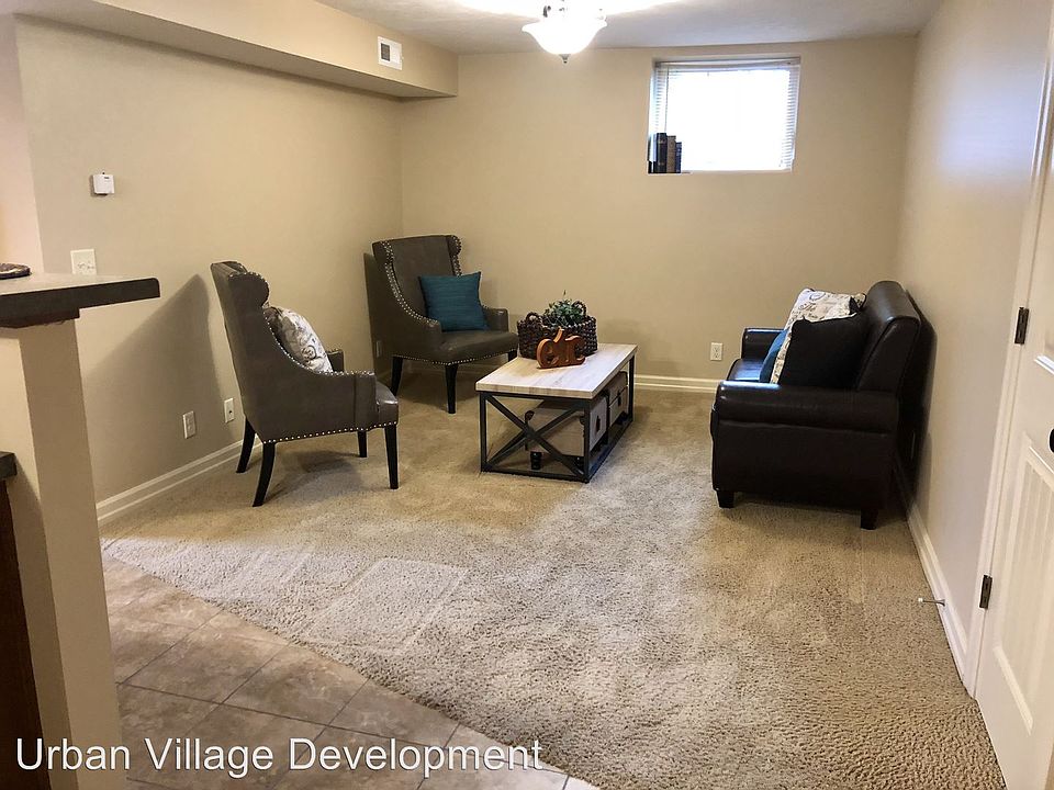 1st image of 814 S 38th St APT 5