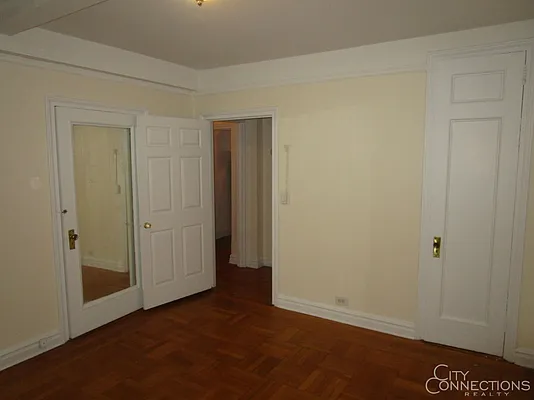 Rented by City Connections Realty | media 16