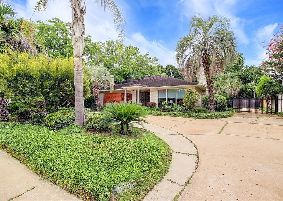 1st image of 5010 N Braeswood Blvd