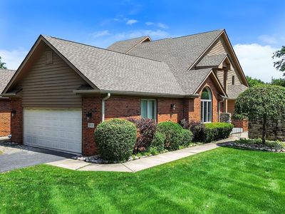 944 Cornwallis Ln, Munster, IN, 46321