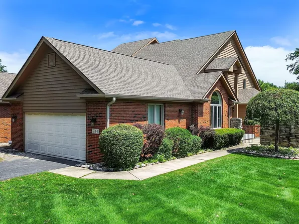 944 Cornwallis Ln, Munster, IN 46321