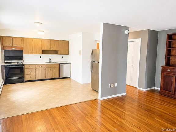 5th image of 82 Demarest Avenue #16