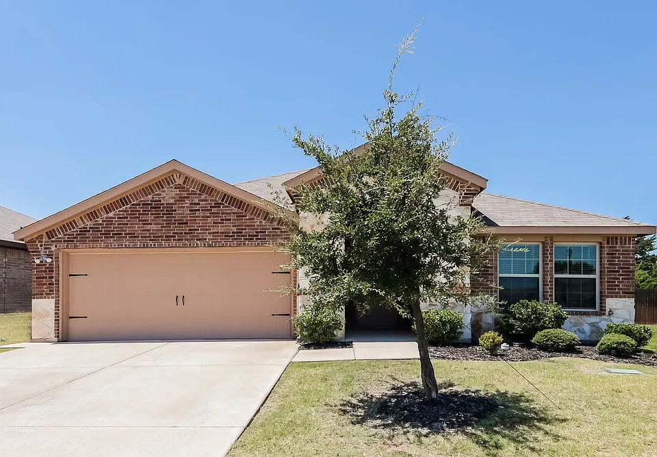 2618 Saldana Dr