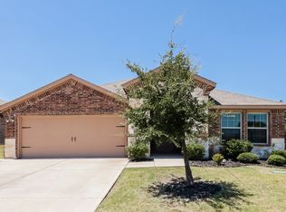 2618 Saldana Dr, Fate, TX 75189