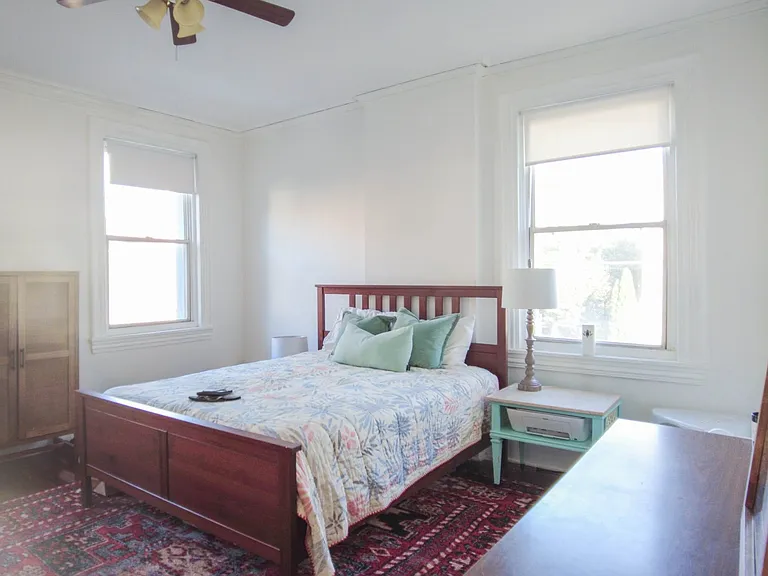 2226 E Cumberland St #2 — Photo 7
