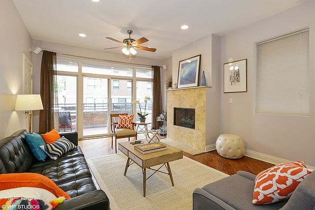 3052 N Oakley Ave #1E, Chicago, IL 60618 | Zillow