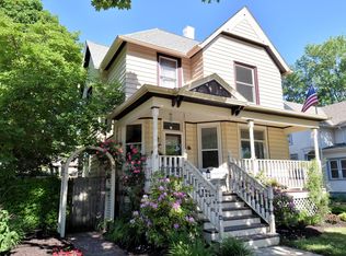 1612 N Main St, Racine, WI 53402