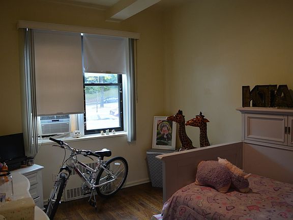 5th image of 8375 Woodhaven Blvd APT Lb2