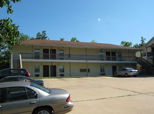 911 W Hughes St #6, Fayetteville, AR 72701