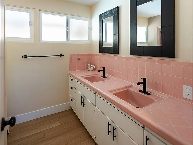 12 Martingale Dr — Photo 62