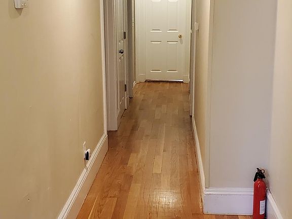5th image of 11 Linden St APT 1
