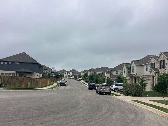 4th image of 1002 Ridge Runner Dr