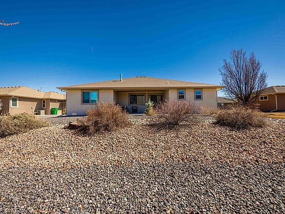 4th image of 1279 Peppertree Drive