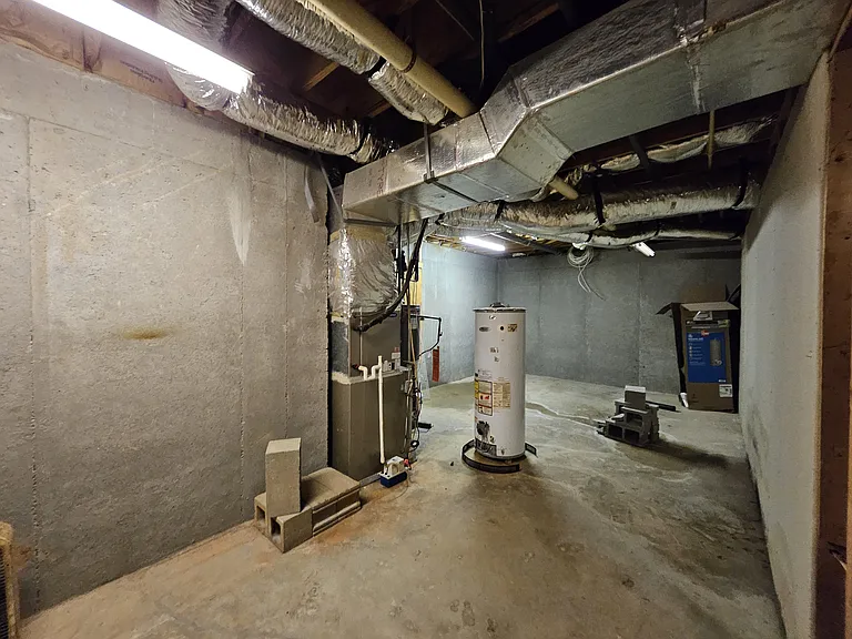 565 Clearwater Pl — Photo 20