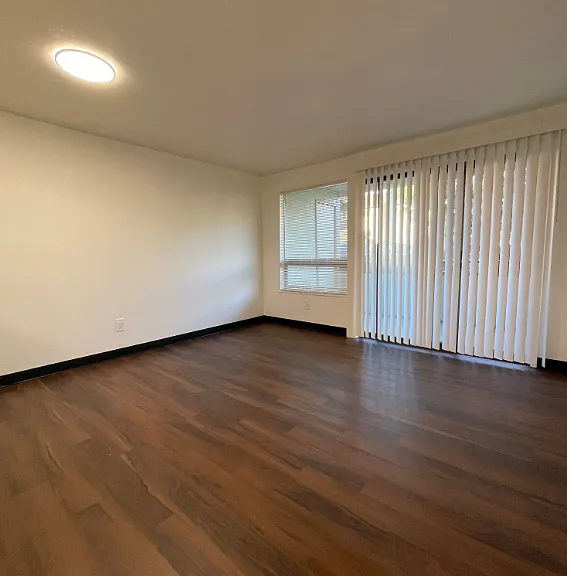 Park Place Apartments — Photo 4