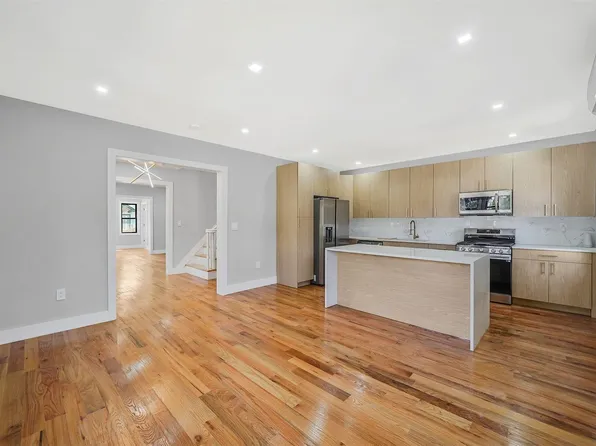 191-60 116th Avenue, Saint Albans, NY 11412