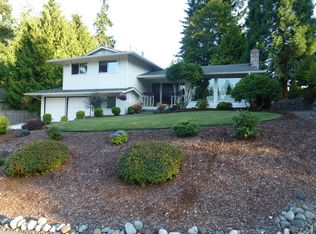 18241 NE 28th St, Redmond, WA 98052