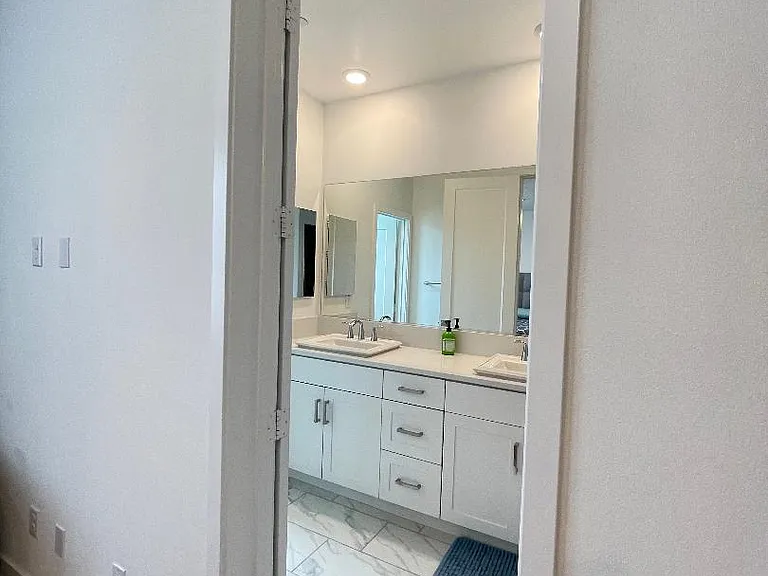 12136 Summer Ln — Photo 21