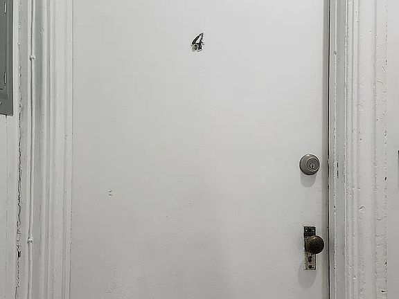 2nd image of 1103 Mifflin St APT 4