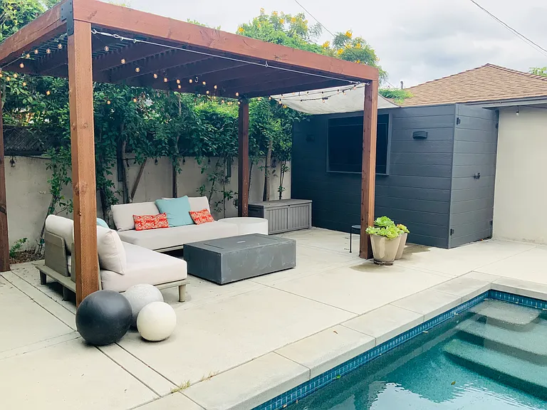 1226 N Fairview St — Photo 54