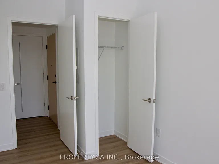 10 Oak St #1904 — Photo 9
