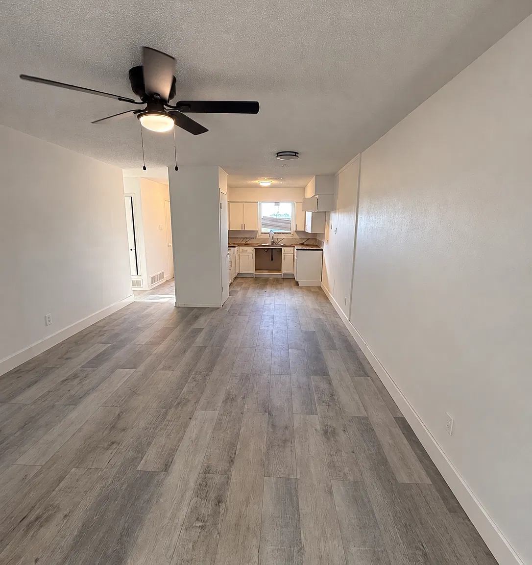 3 bed, 1.0 bath, 1360 sqft, $1,800 — Photo 4