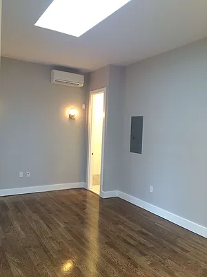 Rented by East Williamsburg Realty Inc | media 15