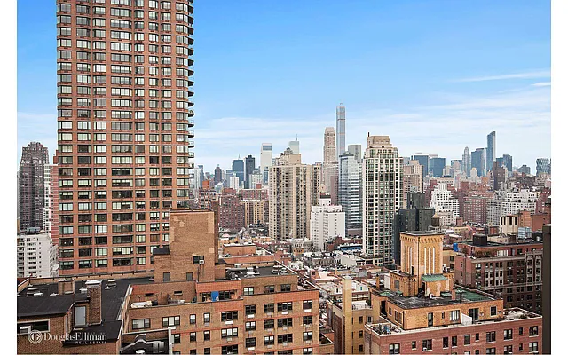 Rented by Douglas Elliman | media 10