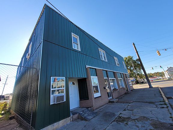 2nd image of 215 W 8th St Lot 17