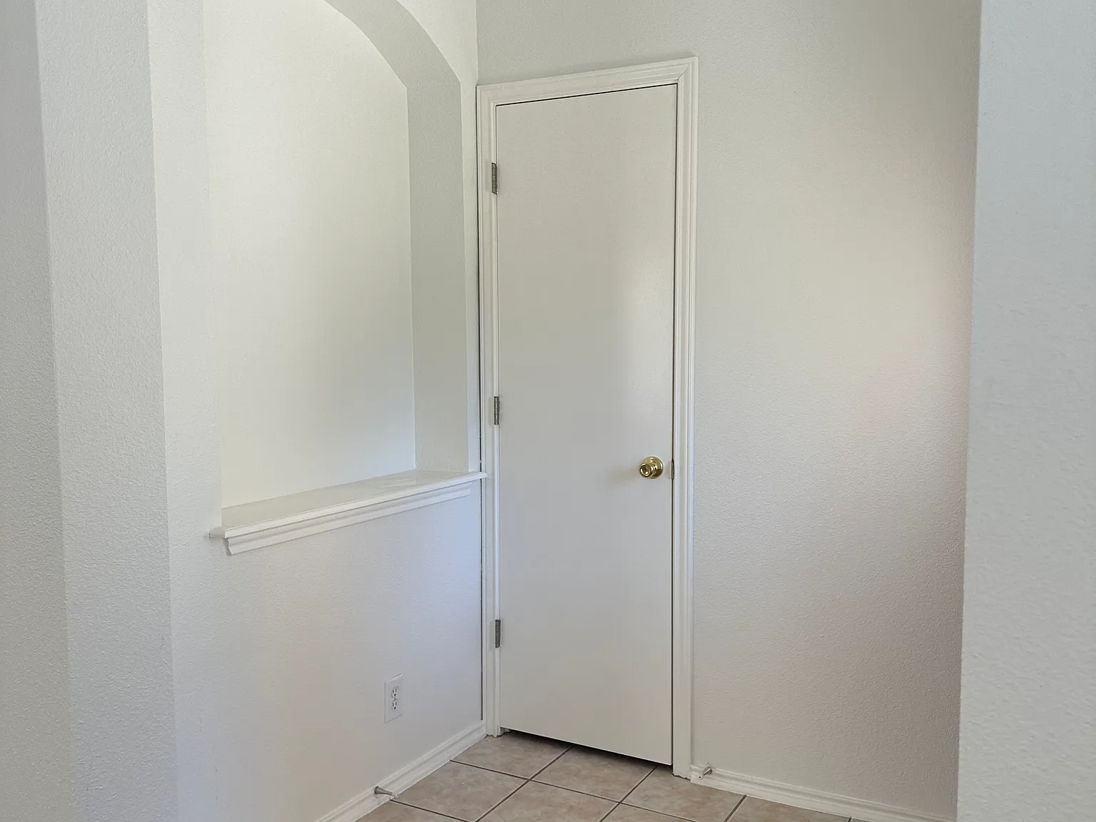 3 bed, 1742 sqft, $1,725 — Photo 1