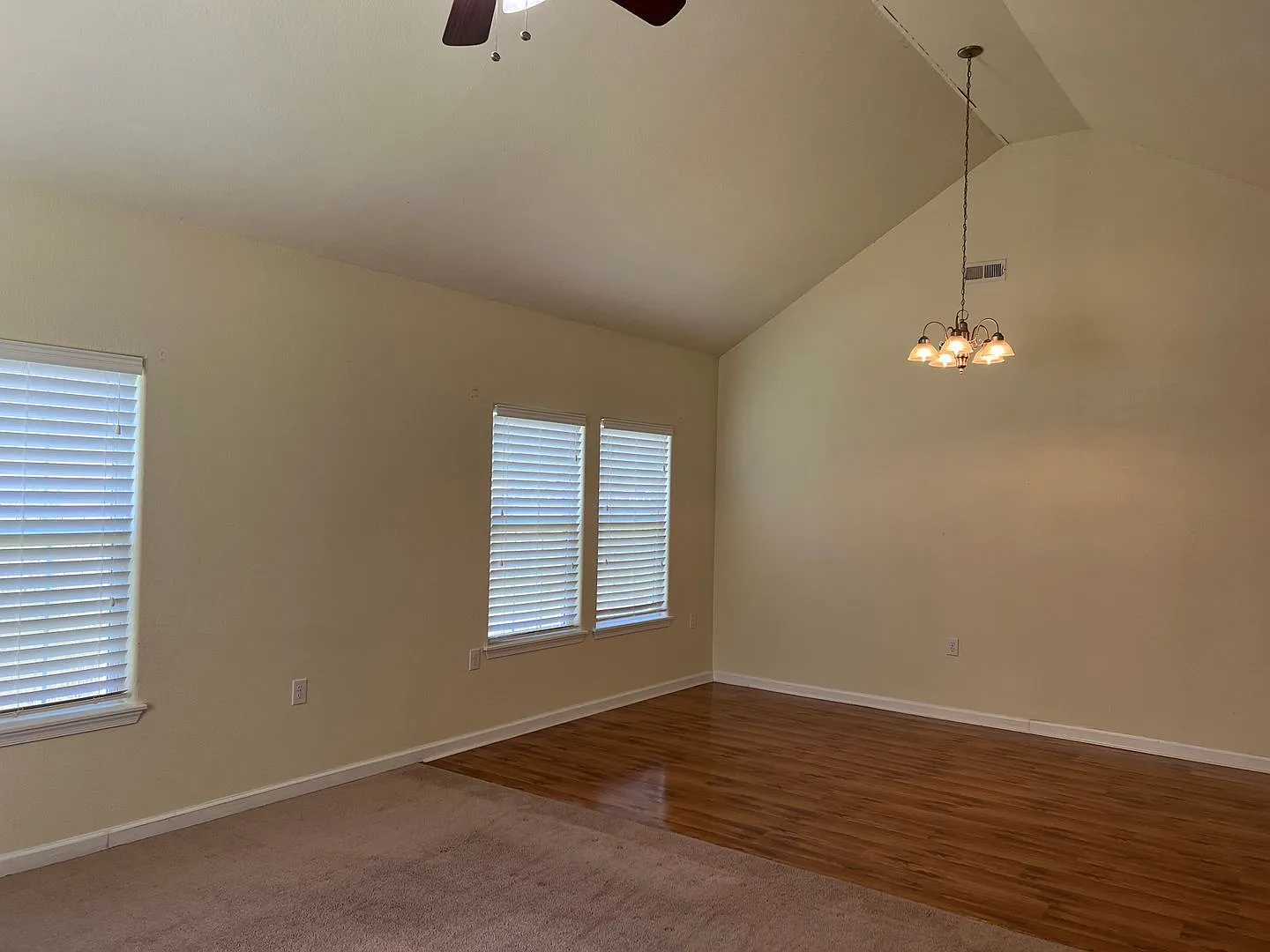 1108 Preyer Ave — Photo 3