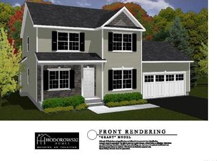 15 Roger Ln, Halfmoon, NY 12065