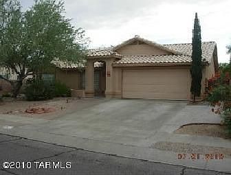1st image of 8911 N Shadow Rock Dr