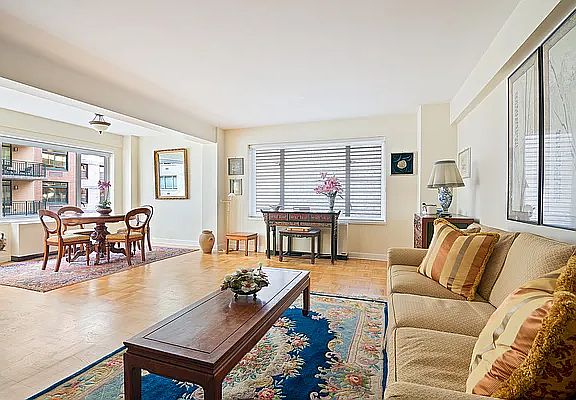 2nd image of 200 E 57th St APT 6H