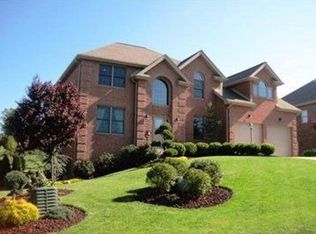 1512 Network Dr, Canonsburg, PA 15317