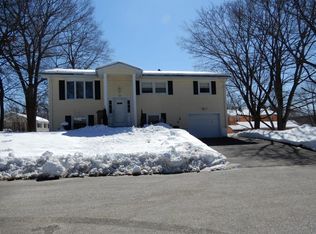 170 Seamans St, Woonsocket, RI 02895