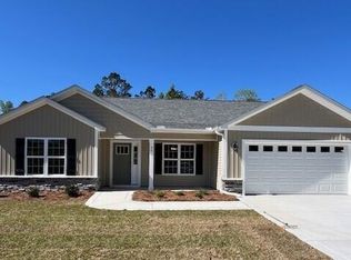 95 Robertson Ln, New Bern, NC 28560